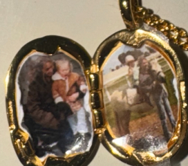 To show you my Mother’s Day gift (for my DM!)