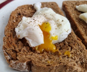 Poached egg- the apparatus...