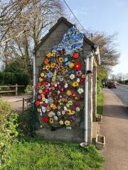What's worse than postbox toppers? Seasonal postbox toppers when it isn't that season