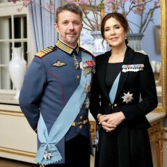 Royal Style: Tea and Tiaras - no stylish woman left behind!