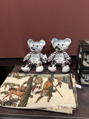 Les Parisiennes des Mamanset: On the Advent of Newness