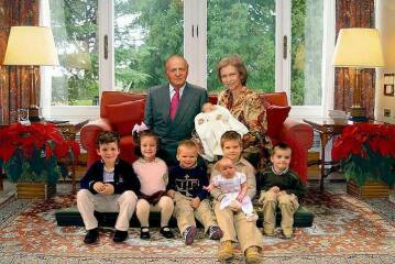 Yet another picture agency has ‘killed’ the Mother’s Day photo due to credibility issues