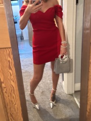 To counteract the ‘frumpy’ thread, tell me about an outfit you feel really good in