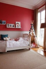Dd wants a red bedroom.
