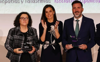 Royal Style: Tea and Tiaras - no stylish woman left behind!