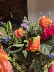 Why are my cut roses dropping after 1 day?