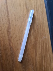 Who makes these fine liners?
