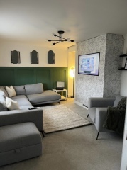What would you do with this lounge?