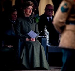 Royal Style: Tea and Tiaras - no stylish woman left behind!