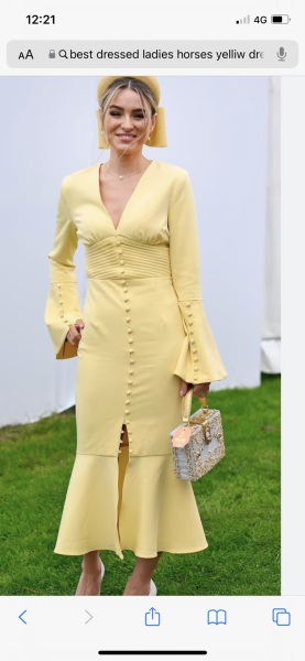 A dress in this style please?!