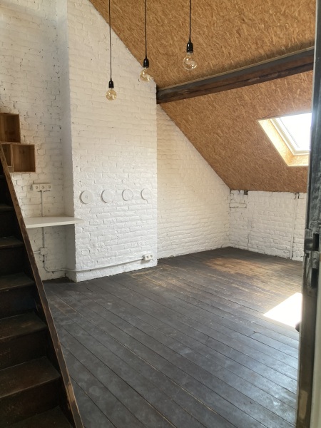 Which colour/paint for floorboards and stairs?