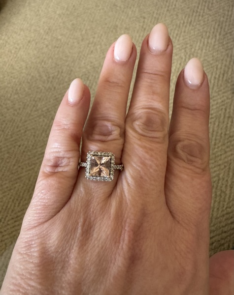 Any gemologists or jewellers about?