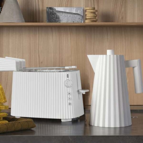 Have been asked to buy a “cool kettle and toaster” for a 20-something. Help