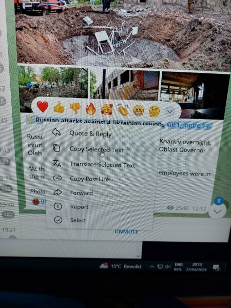 Clicking links doesn't work.