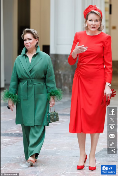 Royal Style: with hope, our threads continue