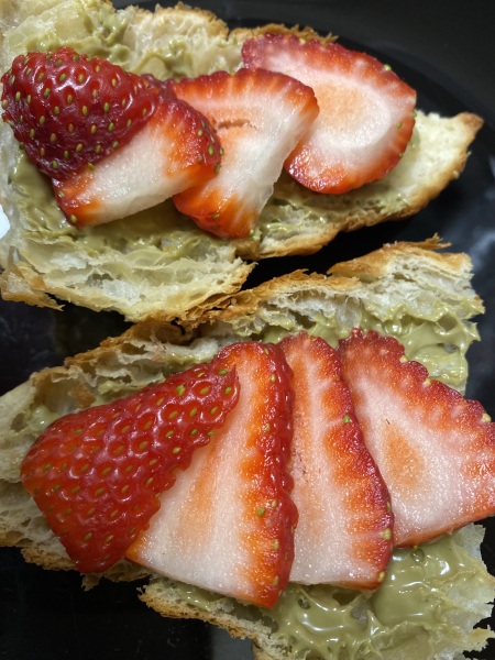 Come and tell me your dull and unexciting news 29: Calmly through the day