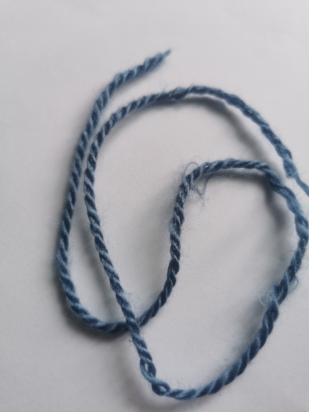 Can anyone identify this yarn?