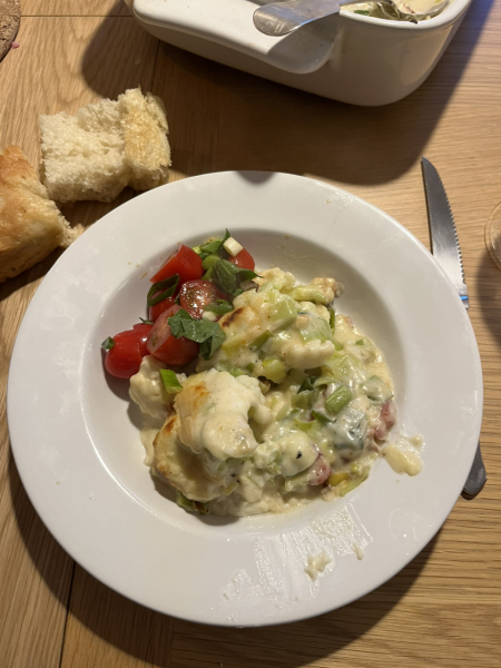 What can I eat for tea tonight? Inspiration please (vegetarian, cheap and healthy, but COMFORT!)