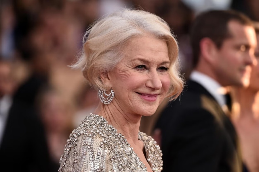 Older women: how do you come to terms with losing your looks?