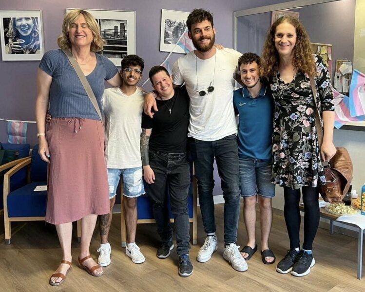 Woman's hour 2nd April 2024 JKR's 'hate' thread