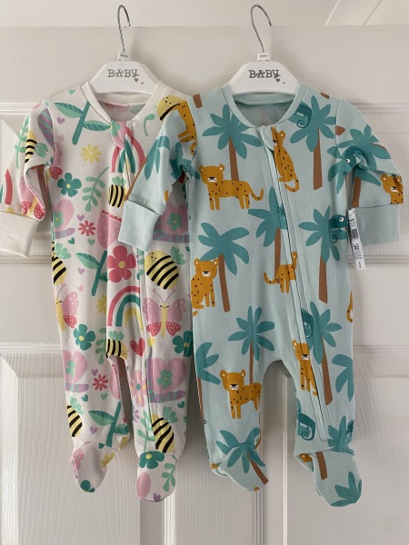 Due September - Thread 5! 🐣❤️🧡💛