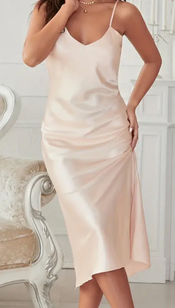 Can anyone find me a dress that is flattering?