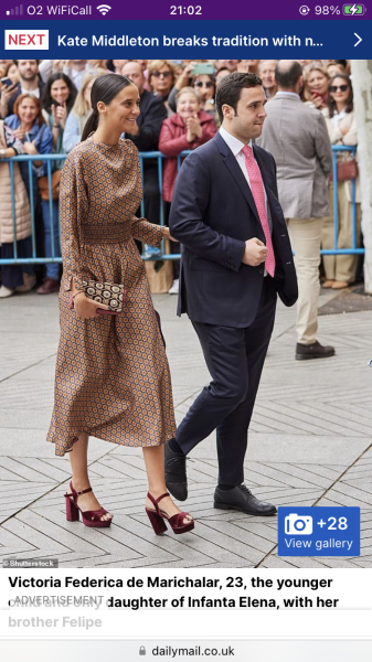 Royal Style: with hope, our threads continue