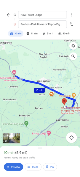 Food near Peppa Pig World