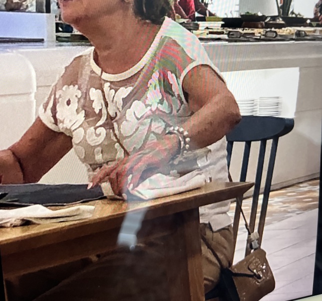 Help me find this top