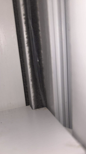 Is my window broken?!photos