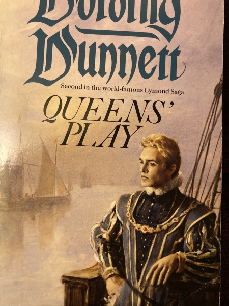 Struggling with Dorothy Dunnett!