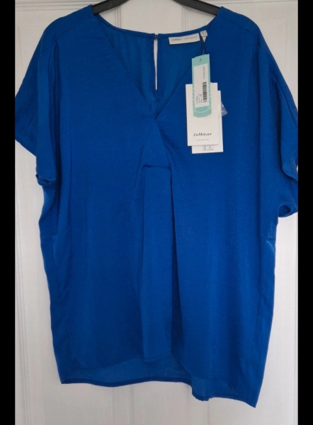 Bright, Cobalt blue t shirt ?