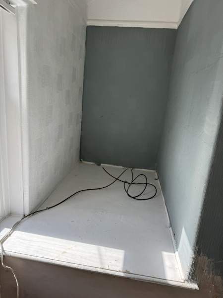 What should I do with this space in my son's room ?