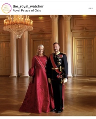 Royal Style: with hope, our threads continue