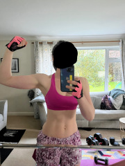 Lifting with Caroline Girvan 2024: What's not to love?!