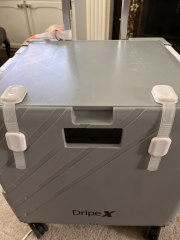 Very large cat carrier!