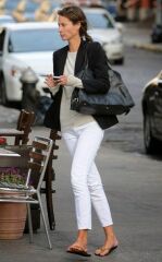 Are white skinny jeans a massive no no ?