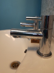 How to fix this dripping tap?