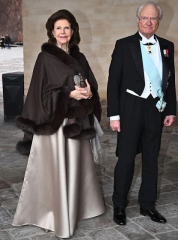 Royal Style: with hope, our threads continue