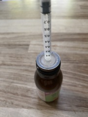 To ask for advice - trying to give a syringe dose from a medicine bottle?