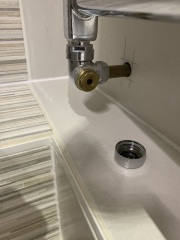 HELP - How do I turn this rad/towel rail off?!?!