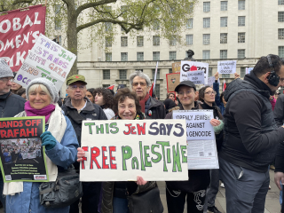Israel supporting counter marches in London - about time