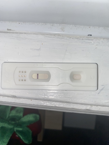 Positive pregnancy test or evaporation line?