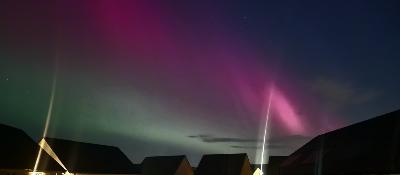 Anyone watching for Northern Lights tonight?