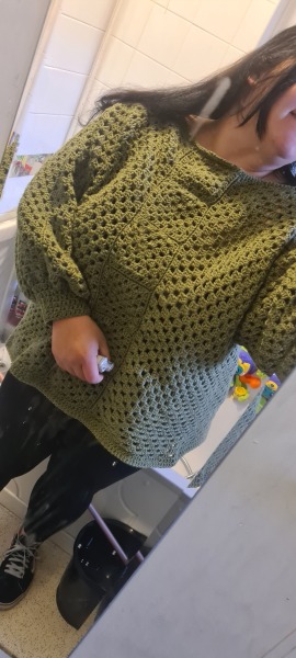 Crochet questions from me as a beginner