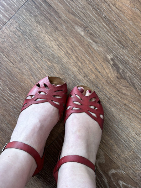 Sandals that hide or mostly cover toes?