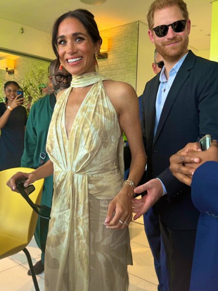 Meghan and Harry spotted out and about - Naija Edition