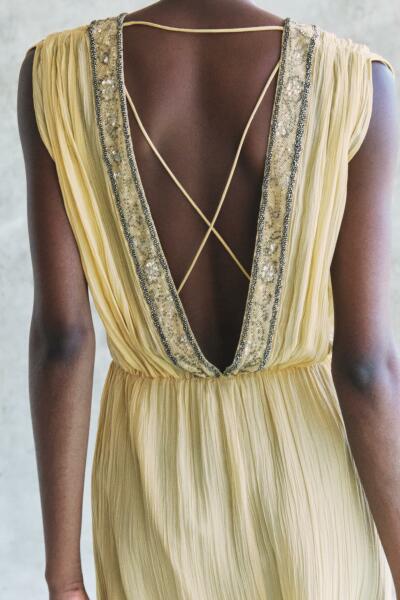 Bra for this dress?