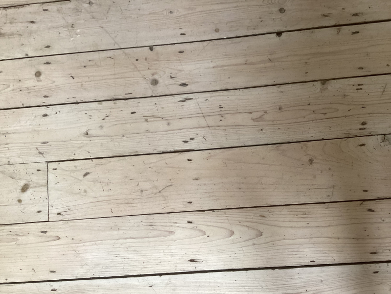 What finish for an old pine floor?
