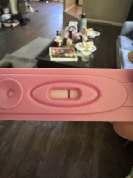 Can anyone else see the “faint” line? Or am I imagining it?!